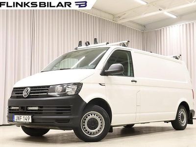 Vit Begagnad 2018 VW Transporter Van | 179 800 kr