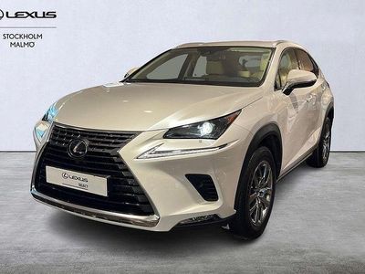 Lexus NX300h