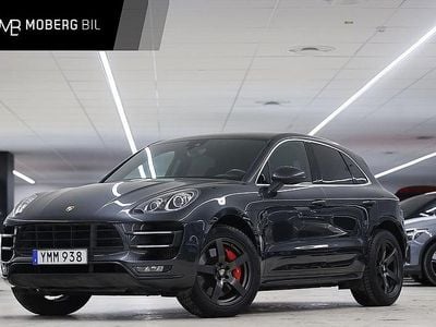 Grå Begagnad 2017 Porsche Macan Turbo Performance Package SUV | 499 900 kr