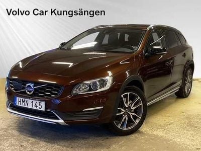 Brun Begagnad 2016 Volvo V60 CC Business Edition Kombi | 229 000 kr (Bra pris)