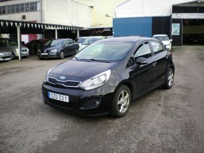 begagnad Kia Rio 5-dörrar 1.2 CVVT GLS Euro 5