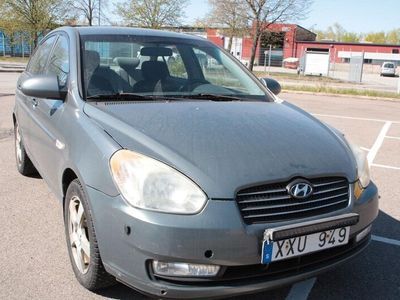 begagnad Hyundai Accent Sedan 1.6 + Mazda 6 Paketpris 16.000 Körbara