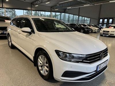 Vit Begagnad 2021 VW Passat Kombi | 179 900 kr (Marknadspris)