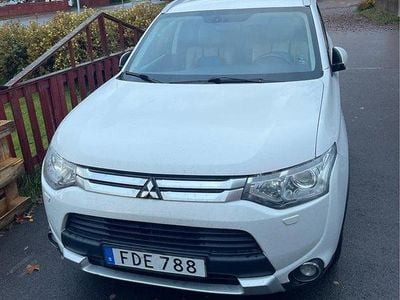 Begagnad 2014 Mitsubishi Outlander SUV | 88 000 kr