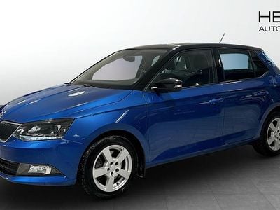Begagnad Skoda Fabia Style 110 HK (80 kW) 2017 Blå Halvkombi