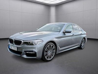 Blå Begagnad 2018 BMW 530 iPerformance Sedan | 309 900 kr (Dyr)