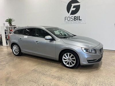 Begagnad Volvo V60 Summum 190 HK (139 kW) 2015 Silver Kombi