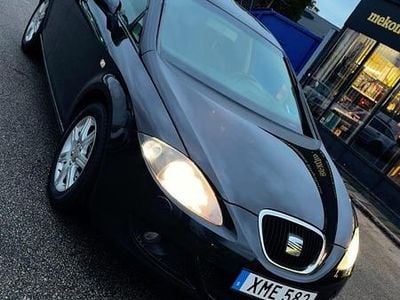 Begagnad Seat Leon 102 HK (75 kW) 2006 De fins lite repor Halvkombi
