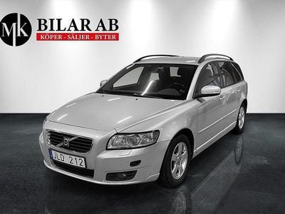 Silver Begagnad 2008 Volvo V50 Momentum Kombi | 22 900 kr (Marknadspris)