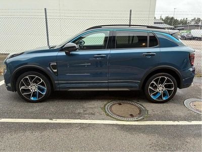 Lynk & Co 01