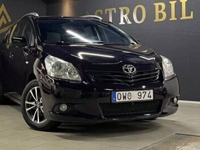 begagnad Toyota Verso 1.6 Valvematic 7-sits / Besiktad // Servad /