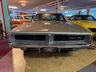 Silver metallic Begagnad 1969 Dodge Charger Sedan | 2 995 000 kr