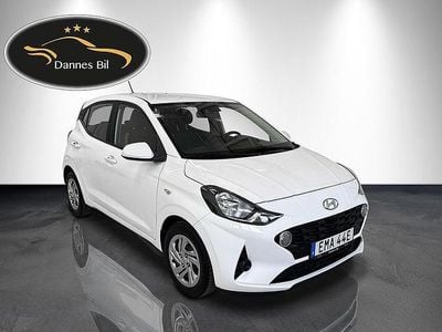 Begagnad Hyundai i10 Essential 67 HK (49 kW) 2022 Vit Halvkombi