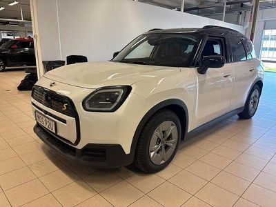 Vit Begagnad 2024 Mini Countryman SUV | 464 900 kr (Marknadspris)