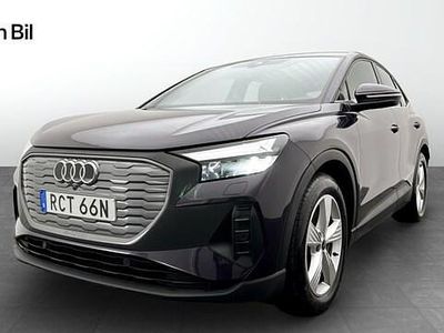 Lila (auroraviolett metallic) Begagnad 2023 Audi Q4 Sportback e-tron Proline SUV | 399 000 kr (Marknadspris)
