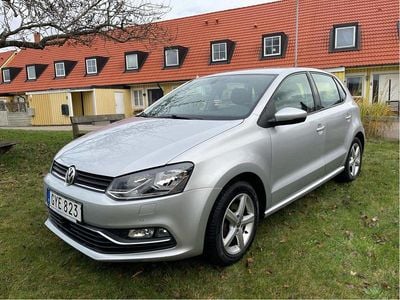 Silver Begagnad 2016 VW Polo Halvkombi | 129 000 kr (Lite dyr)