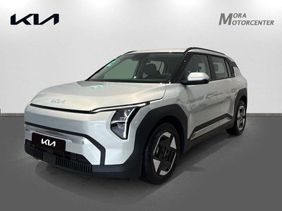 Silver Ny 2025 Kia EV3 SUV | 459 390 kr