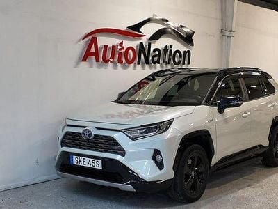 Begagnad Toyota RAV4 Hybrid Style 218 HK (160 kW) 2019 Vit SUV