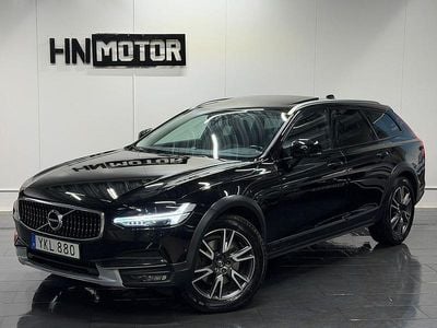 Svart Begagnad 2017 Volvo V90 CC Inscription Kombi | 329 900 kr (Lite dyr)