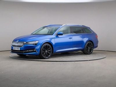 Race blue (metallic) Begagnad 2020 Skoda Superb LAURIN & KLEMENT Kombi | 269 000 kr (Marknadspris)