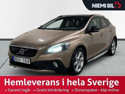 Brun Begagnad 2013 Volvo V40 CC Summum Kombi | 149 900 kr (Marknadspris)