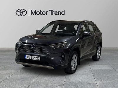 Grå Begagnad 2022 Toyota RAV4 Hybrid Active SUV | 349 000 kr (Bra pris)