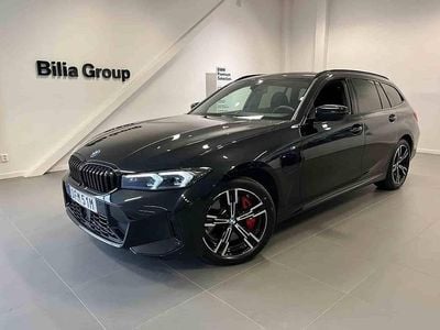 Begagnad BMW 330e Shadowline 2025 Svart Kombi