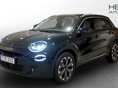 Begagnad Fiat 600 La Prima 136 HK (100 kW) 2025 Svart SUV