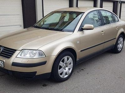 Brun Begagnad 2004 VW Passat Sedan | 49 000 kr