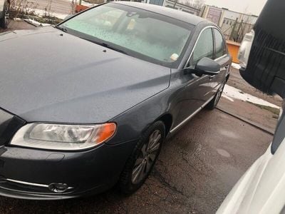 Grå Begagnad 2012 Volvo S80 Summum Sedan | 42 500 kr