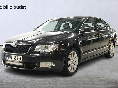 Begagnad Skoda Superb 260 HK (191 kW) 2012 Mbrun Kombi