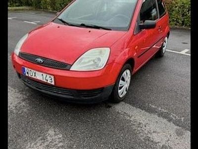 Begagnad 2005 Ford Fiesta Halvkombi | 11 900 kr (Marknadspris)