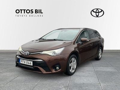 Brun Begagnad 2016 Toyota Avensis Multidrive S Kombi | 179 000 kr (Marknadspris)
