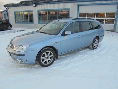 Begagnad Ford Mondeo 146 HK (107 kW) 2005 Blå Kombi