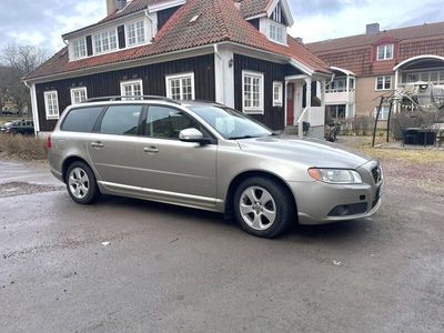 begagnad Volvo V70 2.0 Flexifuel Momentum Euro 4