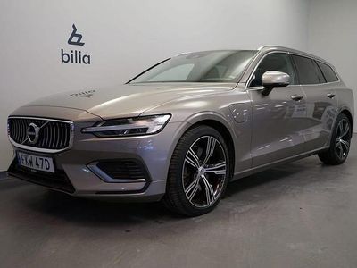 Grå Begagnad 2022 Volvo V60 Inscription Kombi | 379 500 kr