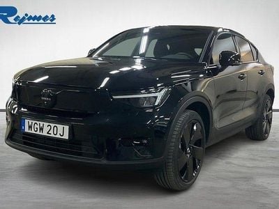 Svart (onyx black metallic) Begagnad 2025 Volvo EC40 Ultra SUV | 469 900 kr (Bra pris)