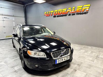 Svart Begagnad 2009 Volvo V70 Summum Kombi | 49 900 kr (Marknadspris)