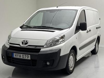 Vit Begagnad 2016 Toyota Proace Minibuss | 89 000 kr