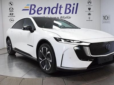 Vit Ny 2025 Mazda 6e Takumi-Line Sedan | 449 500 kr (Marknadspris)