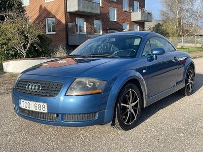 begagnad Audi TT Coupé 1.8 T / Ny Besiktigad / BOSE