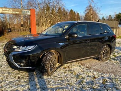 Begagnad 2017 Mitsubishi Outlander Comfort Edition SUV | 117 000 kr (Dyr)