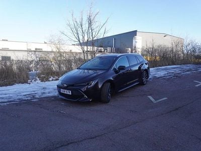 Begagnad Toyota Corolla Style 122 HK (89 kW) 2022 Brun Kombi