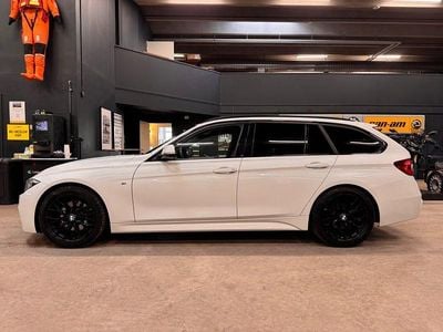 Begagnad BMW 330 M Sport 252 HK (185 kW) 2018 Vit Kombi
