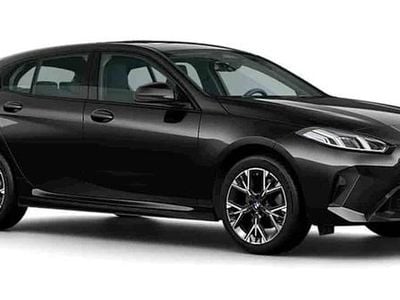 Svart Ny 2026 BMW 120 Halvkombi | 459 400 kr