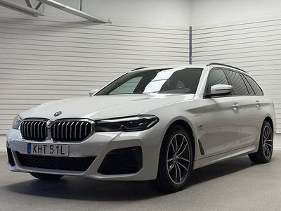 Begagnad BMW 530e M Sport 292 HK (214 kW) 2022 Vit (alpinvit) Kombi