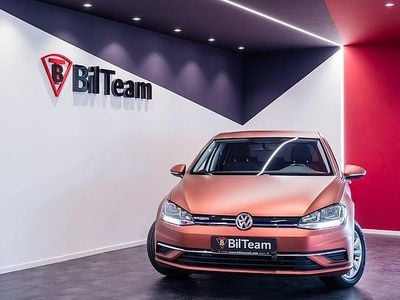Begagnad VW Golf VII 131 HK (96 kW) 2019 Röd Halvkombi