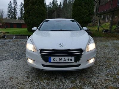 Pärlemor vit Begagnad 2012 Peugeot 508 Sedan | 55 000 kr (Marknadspris)