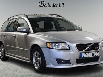 Ljusgrå Begagnad 2009 Volvo V50 R-Design Kombi | 48 900 kr (Lite dyr)