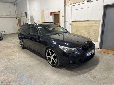 BMW 525